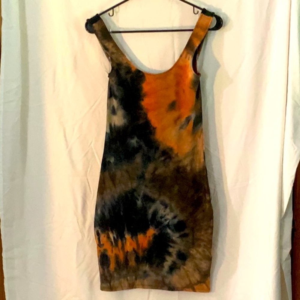 Black/orange polyester dress, size M
